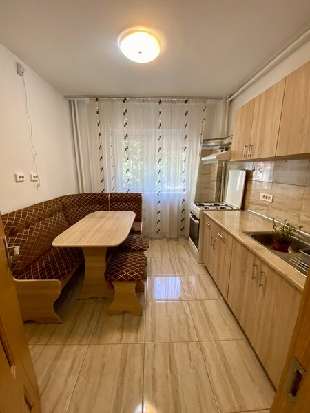 Panduri, intersectie cu Calea 13 Septembrie,Contract Anaf,Bloc Reabilitat