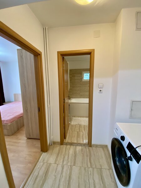 Panduri, intersectie cu Calea 13 Septembrie,Contract Anaf,Bloc Reabilitat